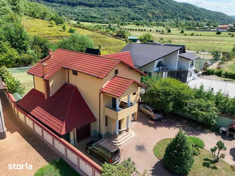 Vila Deosebita De Vanzare In Calimane?ti Elegan?a, Turism - 12