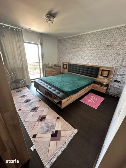 Casă cu 5 camere cu Teren 251 Mp în Central