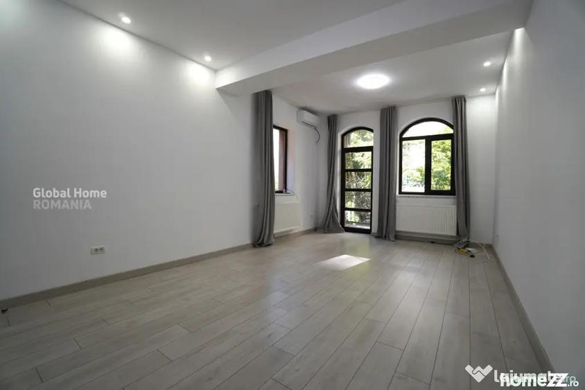 Casă cu 5 camere cu Teren 140 Mp în Vitan