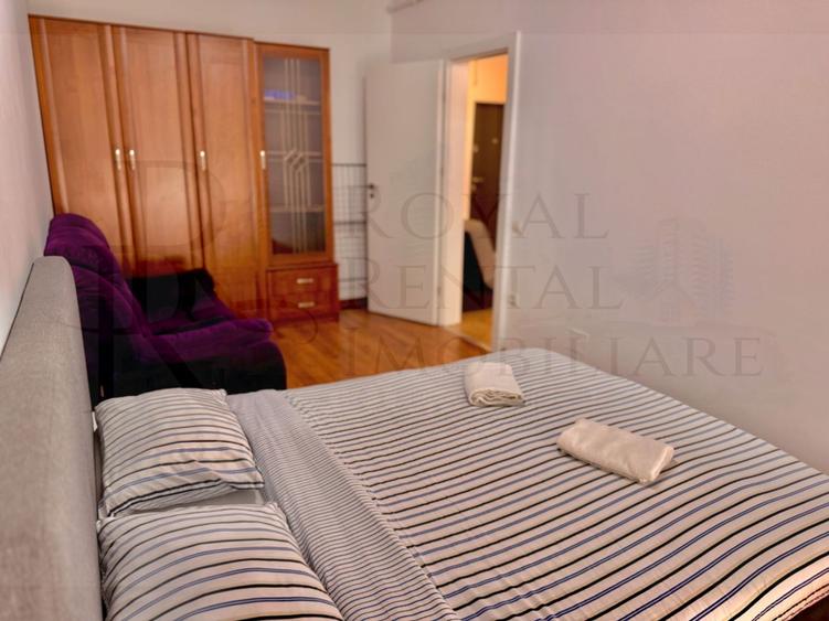 Apartament cu 2 camere semidecomandat, mobilat în Bulgaria