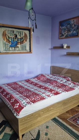 Apartament cu 3 camere decomandat, mobilat în Cloșca
