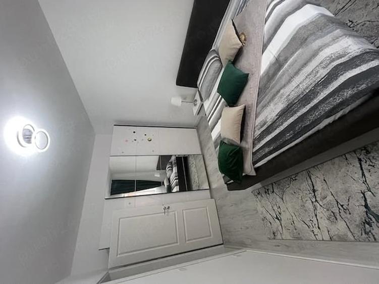 Apartament cu 3 camere decomandat în Giroc