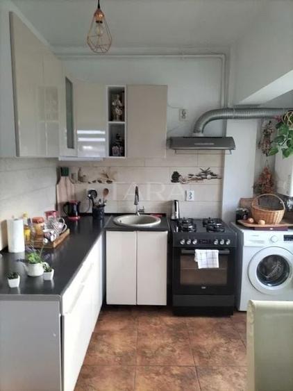 Apartament cu 2 camere semidecomandat, mobilat în Florești — fotografia 3