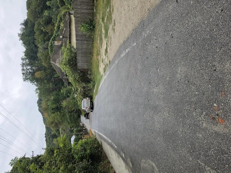 Teren de 2437 mp, în Central