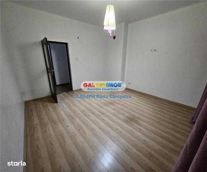 Apartament cu 4 camere în Ultracentral — fotografia 3