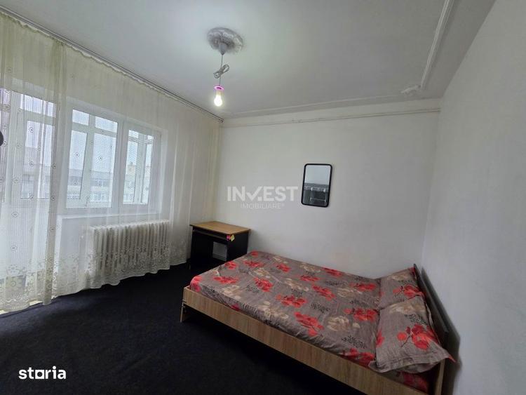 Apartament cu 3 camere decomandat, mobilat în Alexandru cel Bun