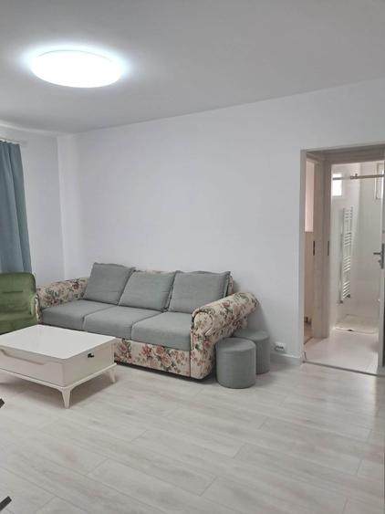Apartament cu 2 camere semidecomandat în Hipodrom 2