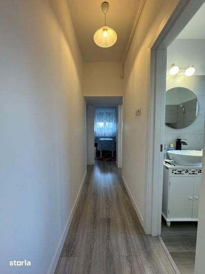 Apartament cu 3 camere decomandat, mobilat în Ferentari