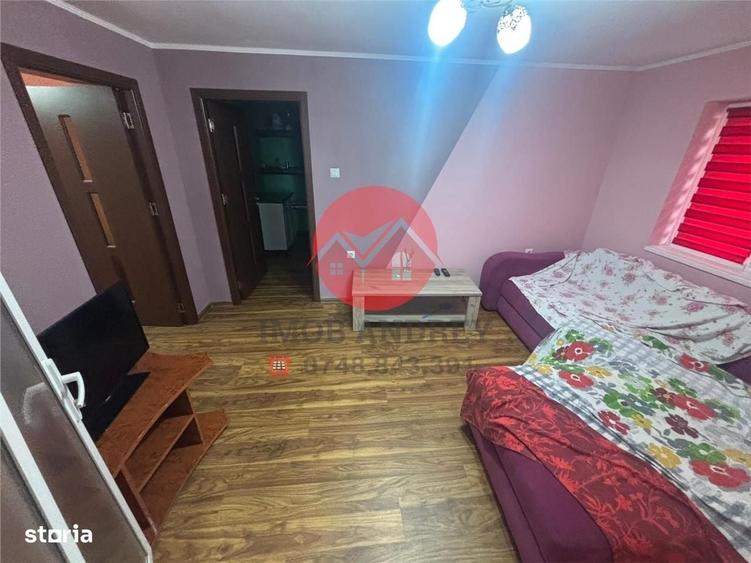 Casă cu 2 camere cu Teren 104 Mp în Central