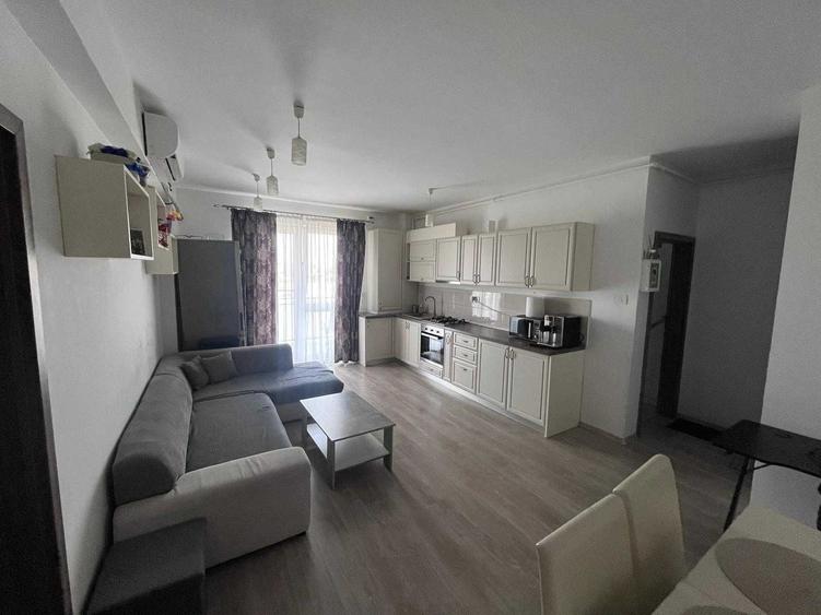 Apartament cu 3 camere decomandat în Sântandrei