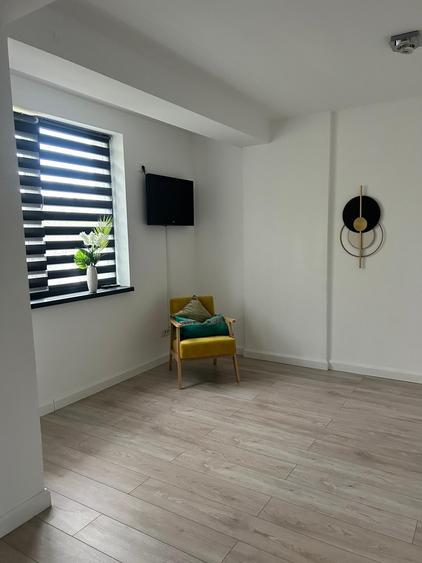Apartament cu 3 camere decomandat, mobilat în 1 Decembrie 1918