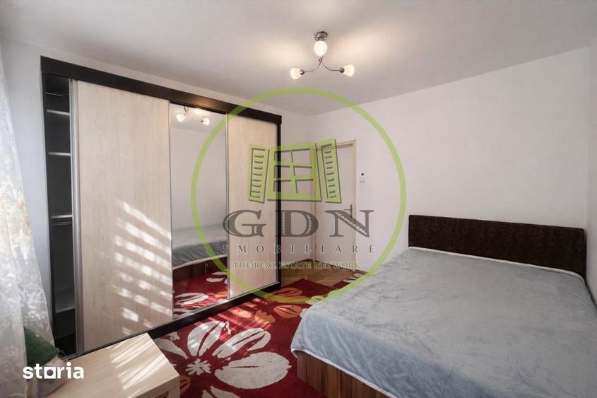 Apartament cu 3 camere decomandat, mobilat în Pajura