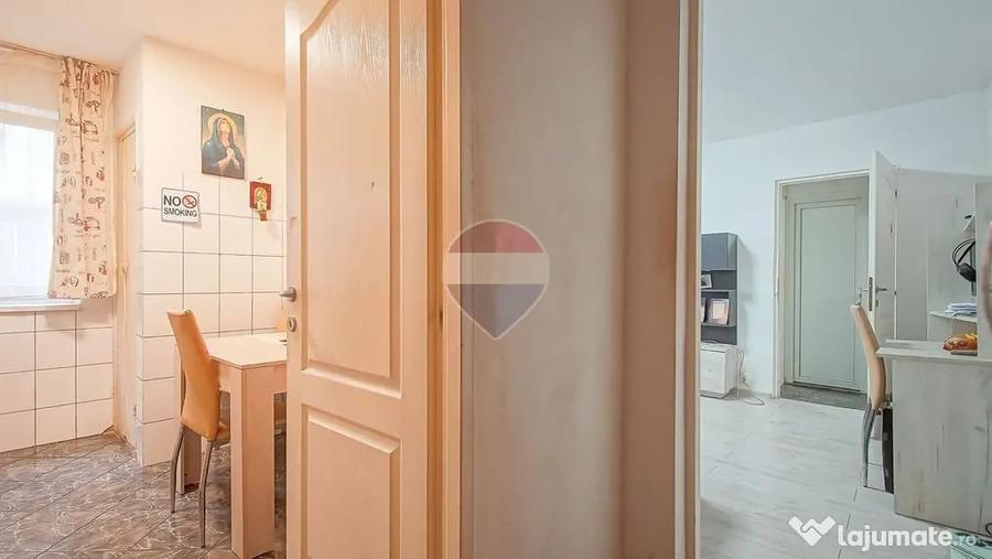 Apartament cu 2 camere semidecomandat în Noua