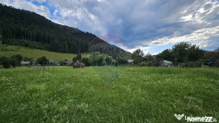 Teren de 4822 mp, în Central