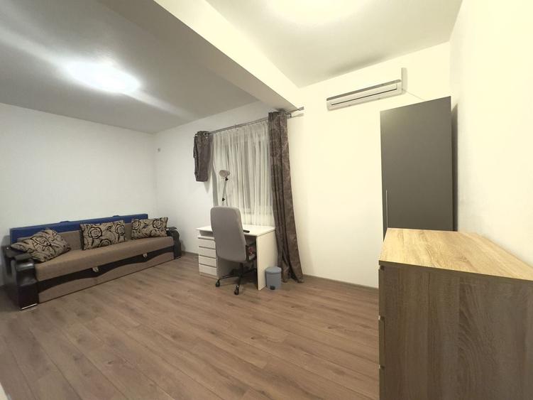 Apartament cu 2 camere decomandat în Giroc