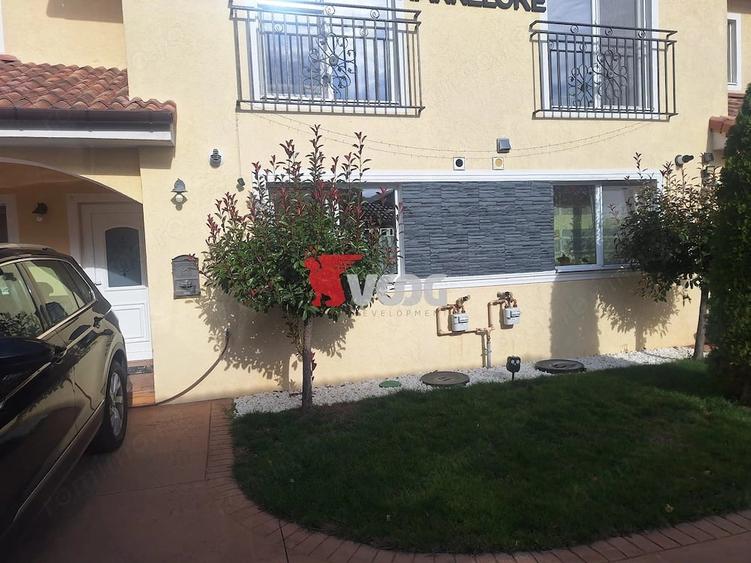 Casă în Ghiroda