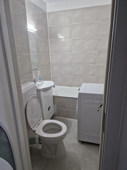 Garsonieră în Titan