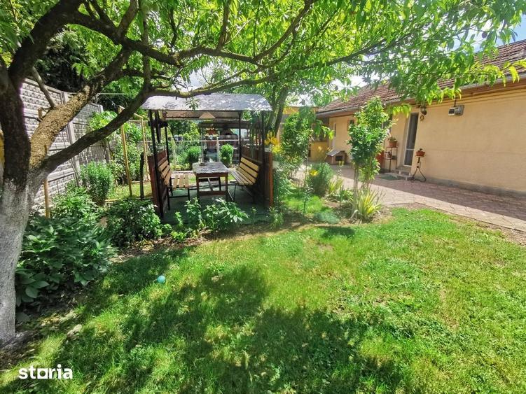 Casă cu 3 camere cu Teren 625 Mp în Gării
