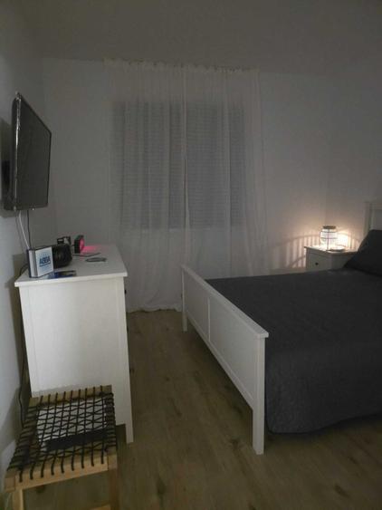 Apartament cu 4 camere decomandat în Băneasa