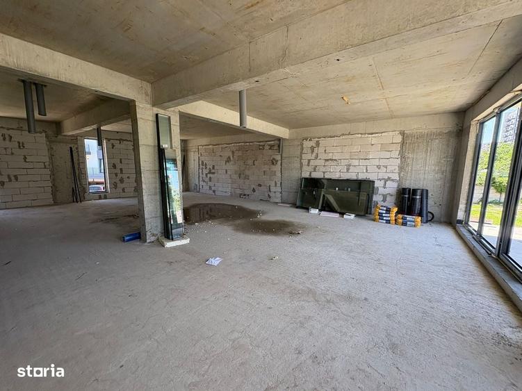 Spațiu comercial, de 172 mp, în Central