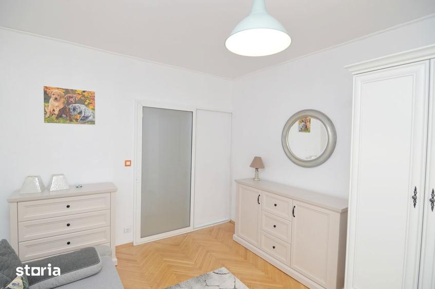 Apartament cu 3 camere, mobilat în Pantelimon