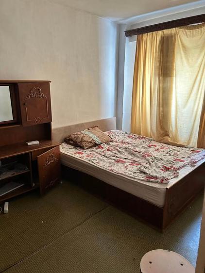 Apartament cu 3 camere decomandat în Crângași