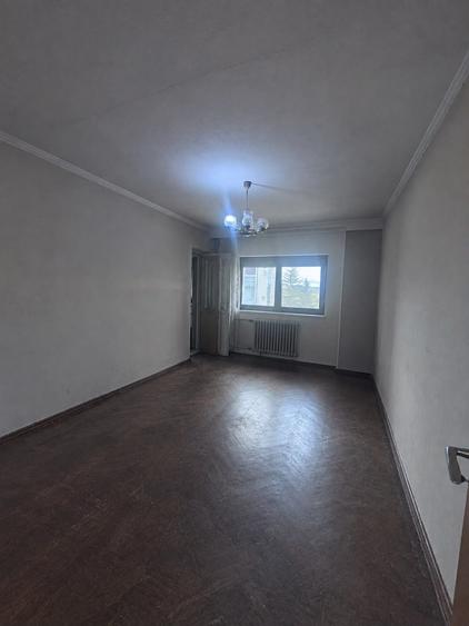 Apartament cu 2 camere decomandat în Ultracentral