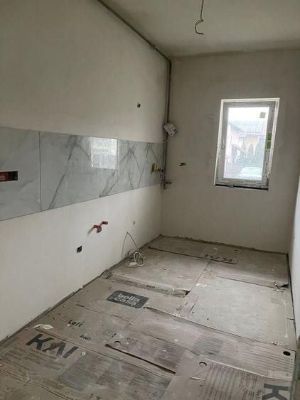 Apartament cu 2 camere decomandat în Girocului