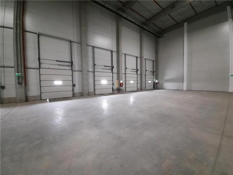 Spațiu industrial, de 6,200 mp, în Vest