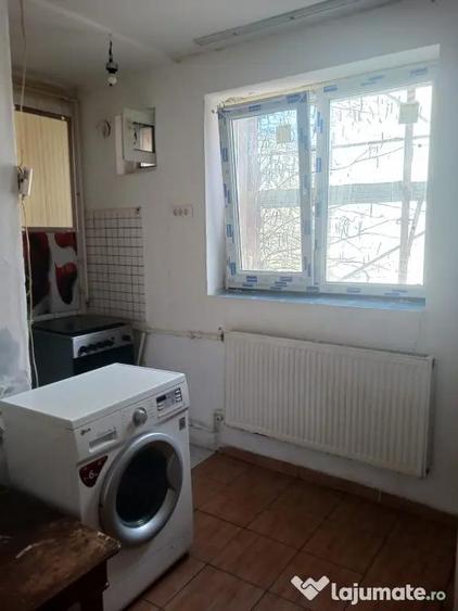 Inchiriez ap doua camere - 2
