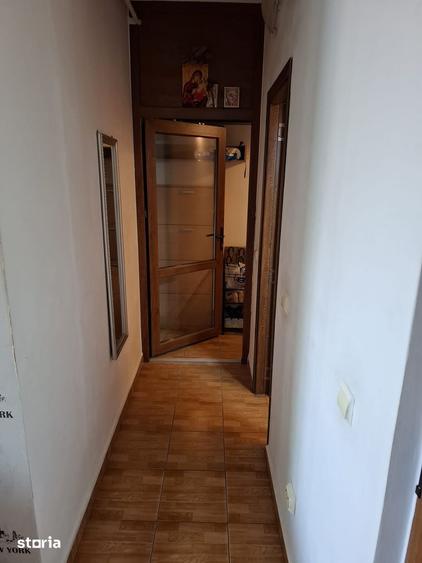 Garsonieră decomandată în Central