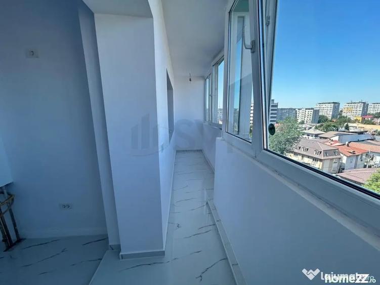 Apartament cu 3 camere decomandat în Titulescu