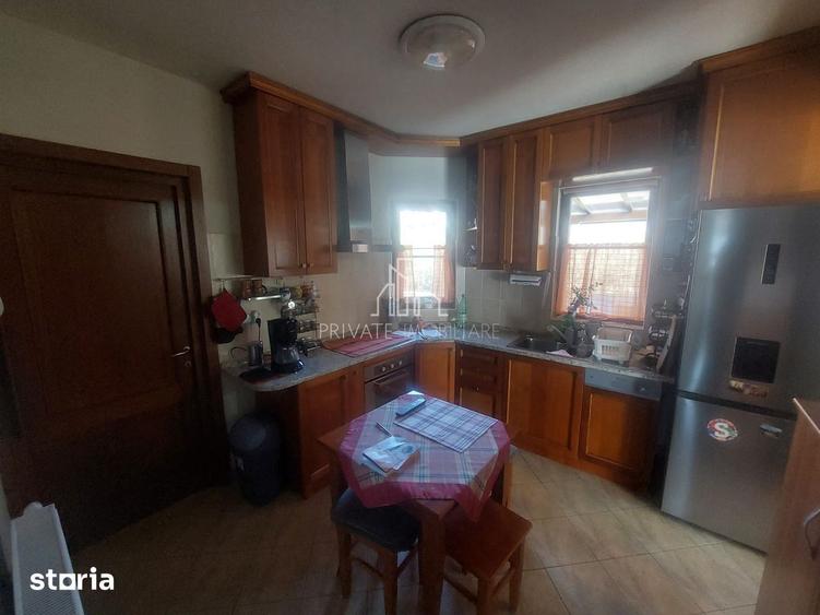 Casă cu 4 camere cu Teren 700 Mp în Livezeni