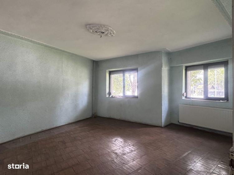Apartament cu 3 camere în Nicolae Titulescu