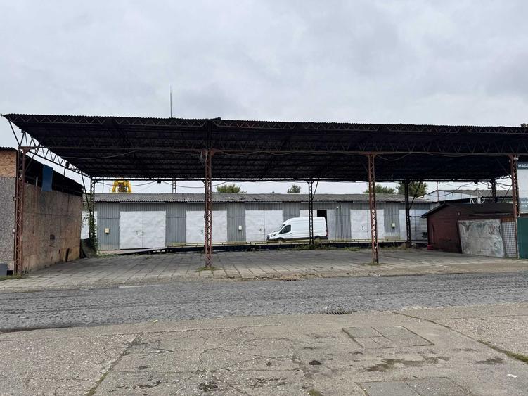 Spațiu comercial, de 500 mp, în Central