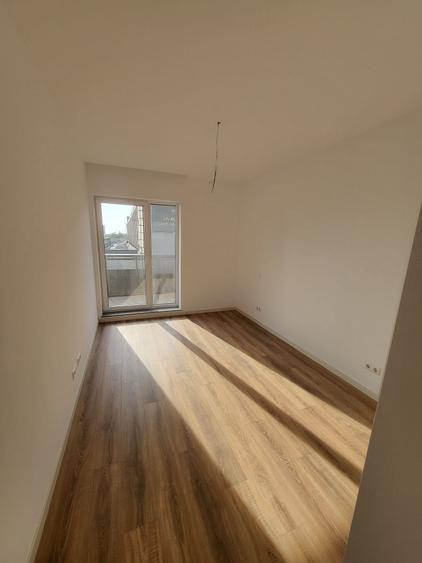 Apartament cu 2 camere decomandat în Ghencea