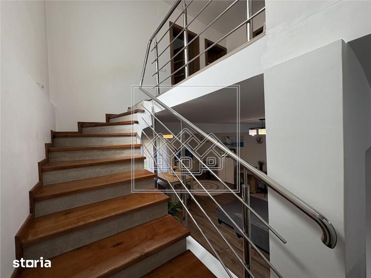 Casă cu 4 camere cu Teren 234 Mp în Central