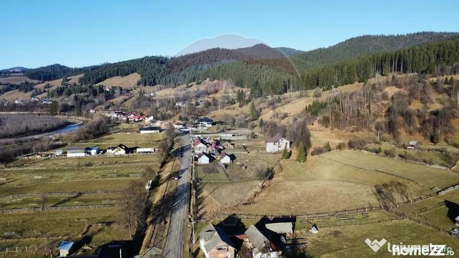 Teren de 5282 mp, în Vatra Moldoviței
