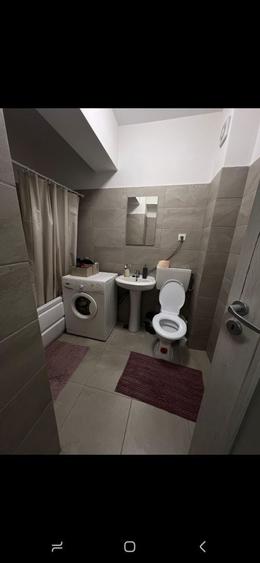Apartament cu 2 camere decomandat în Exterior Vest