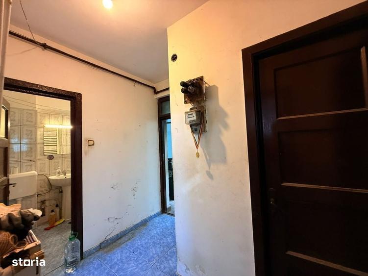Apartament cu 2 camere decomandat în Primăverii