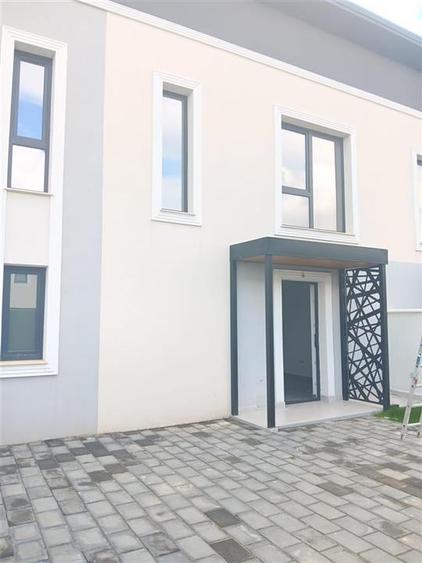 Casă cu 4 camere cu Teren 106 Mp în Valea Lupului