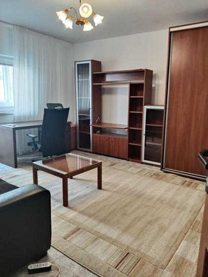 Apartament cu 2 camere decomandat în Nerva Traian