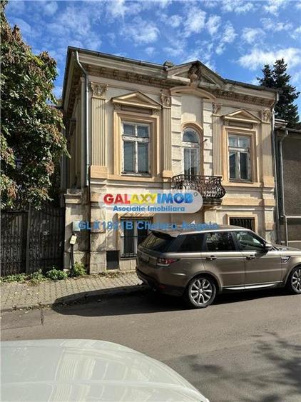 Casă cu 6 camere cu Teren 222 Mp în Unirii