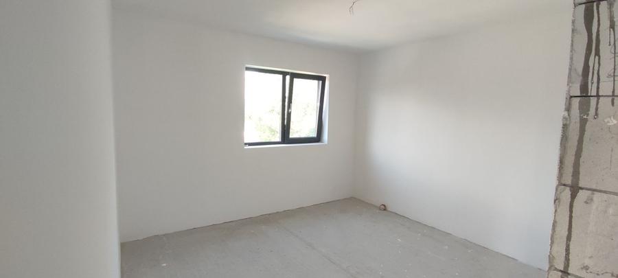 Casă cu 3 camere în Central