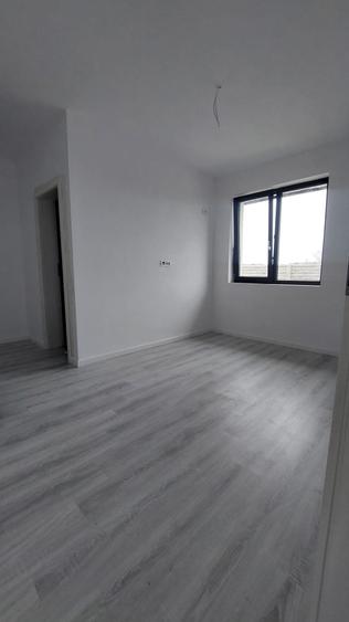 Casă individuală cu 4 camere cu Teren 450 Mp în Prelungirea Ghencea