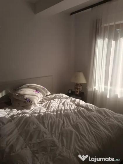 Apartament cu 2 camere decomandat în Piatra Arsă