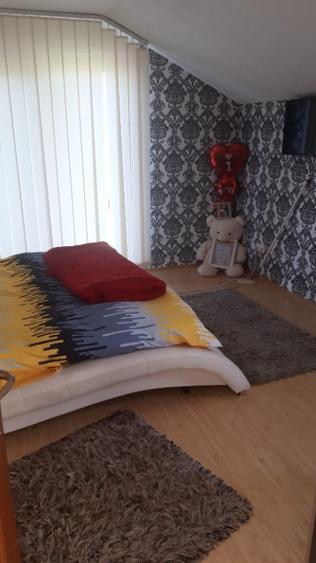 Casă cu 4 camere cu Teren 1200 Mp în Săsar