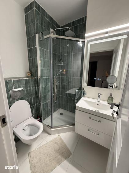 Apartament cu 3 camere în Calea București
