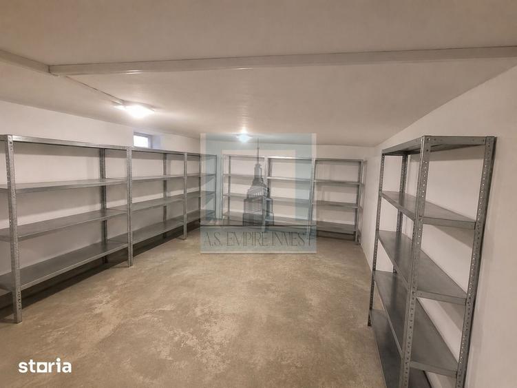 Casă individuală cu 6 camere cu Canalizare în Cristian