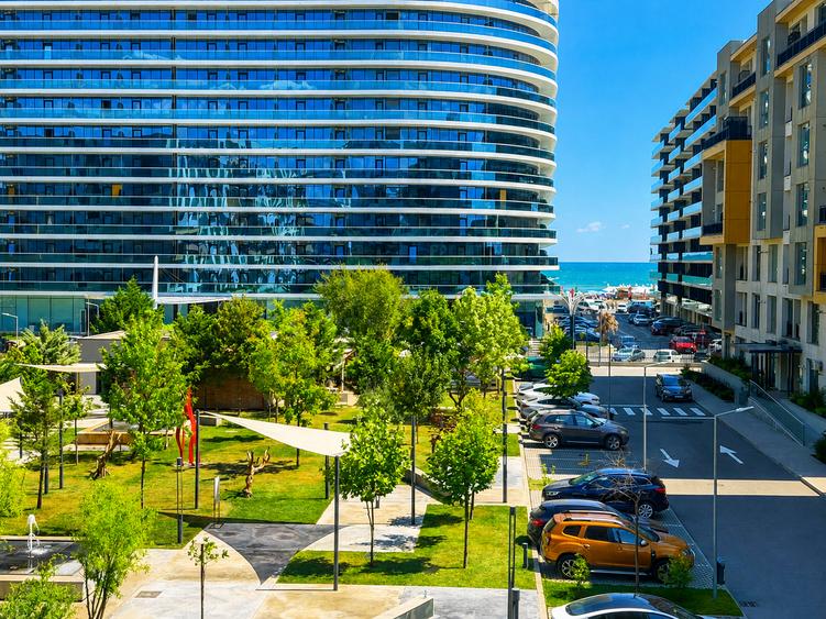 Apartament cu 2 camere semidecomandat în Central